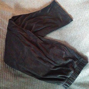 NWOT Woman Within black velour pants with pockets, XL (22-24)